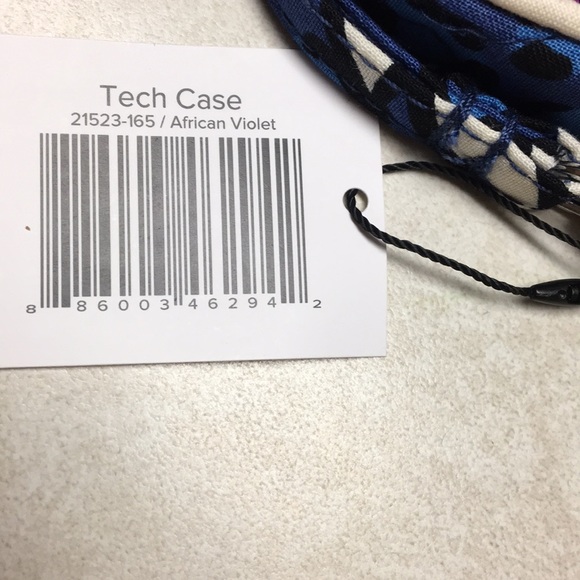 Vera Bradley tech case and ID case - Picture 5 of 8